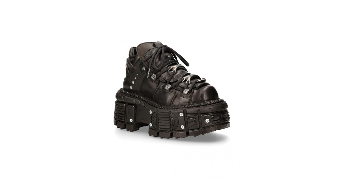 ankle-boot-black-imperfect- 